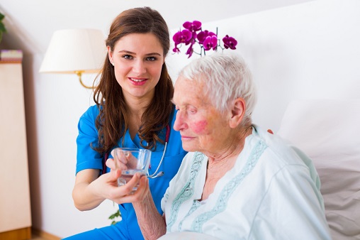 caregiver-training-what-you-need-to-know-about-dementia-care